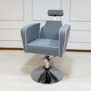 Парикмахерское кресло 'Мона' с откидной спинкой